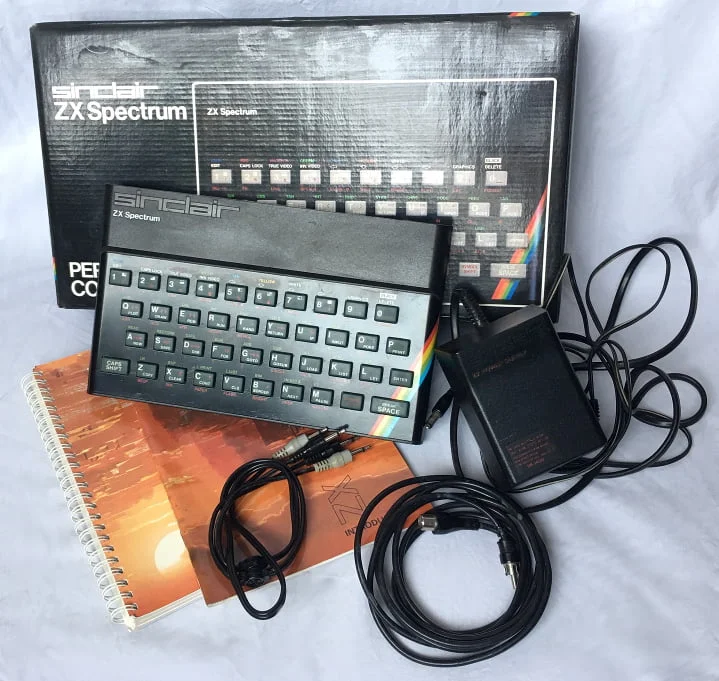 ZX Spectrum 48k connected to LCD TV - Composite video mod tutorial