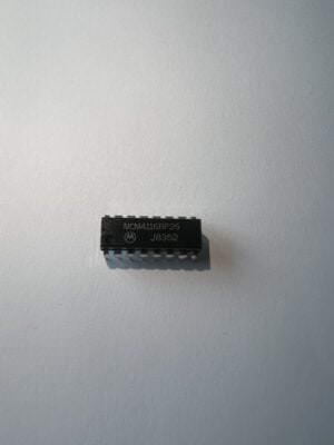 4116 Lower RAM IC (Motorola MCM4116BP-25)